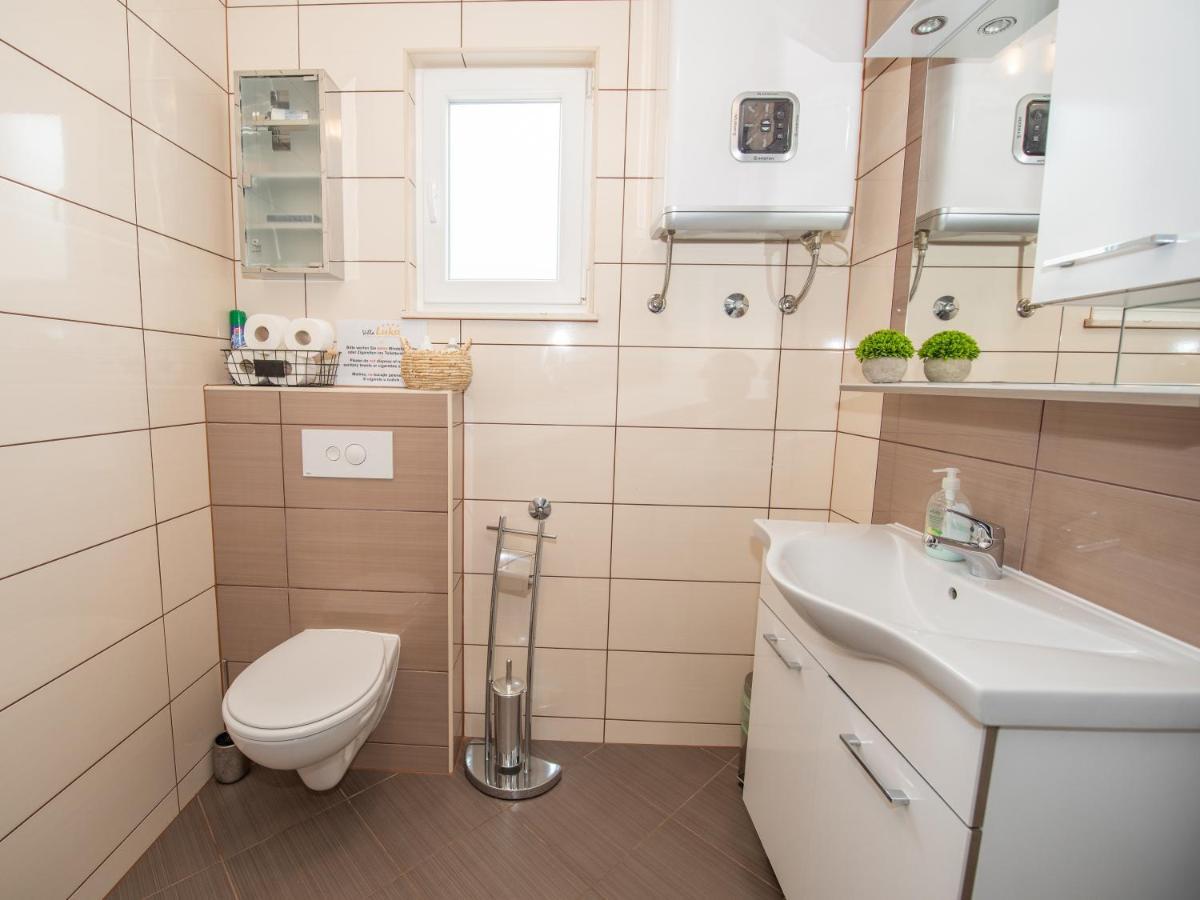 Kaštel Štafilić Holiday Home Near Trogir מראה חיצוני תמונה