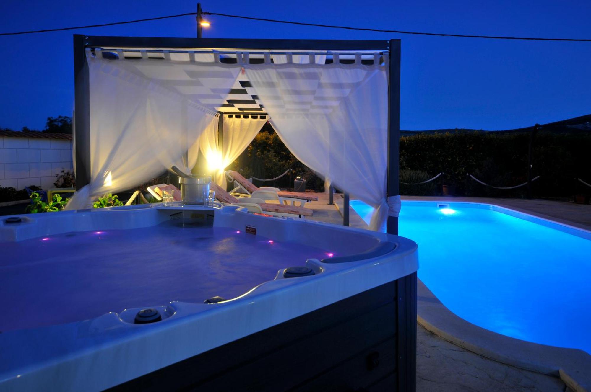 Kaštel Štafilić Holiday Home Near Trogir מראה חיצוני תמונה