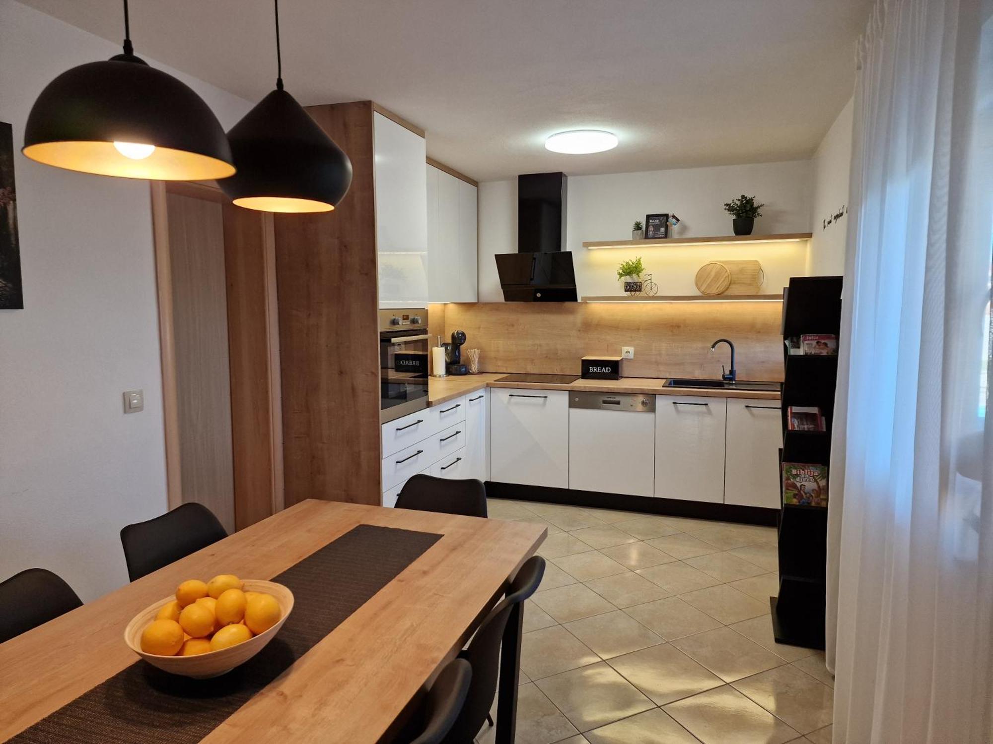 Kaštel Štafilić Holiday Home Near Trogir מראה חיצוני תמונה